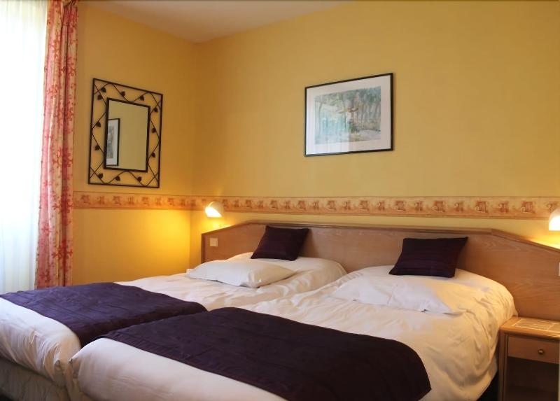 Hotel Des Bains image