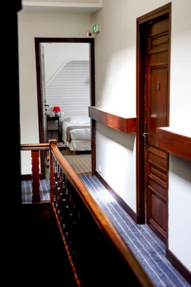 Hôtel de France image