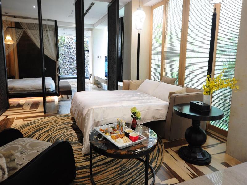 Mulan Motel Taichung image
