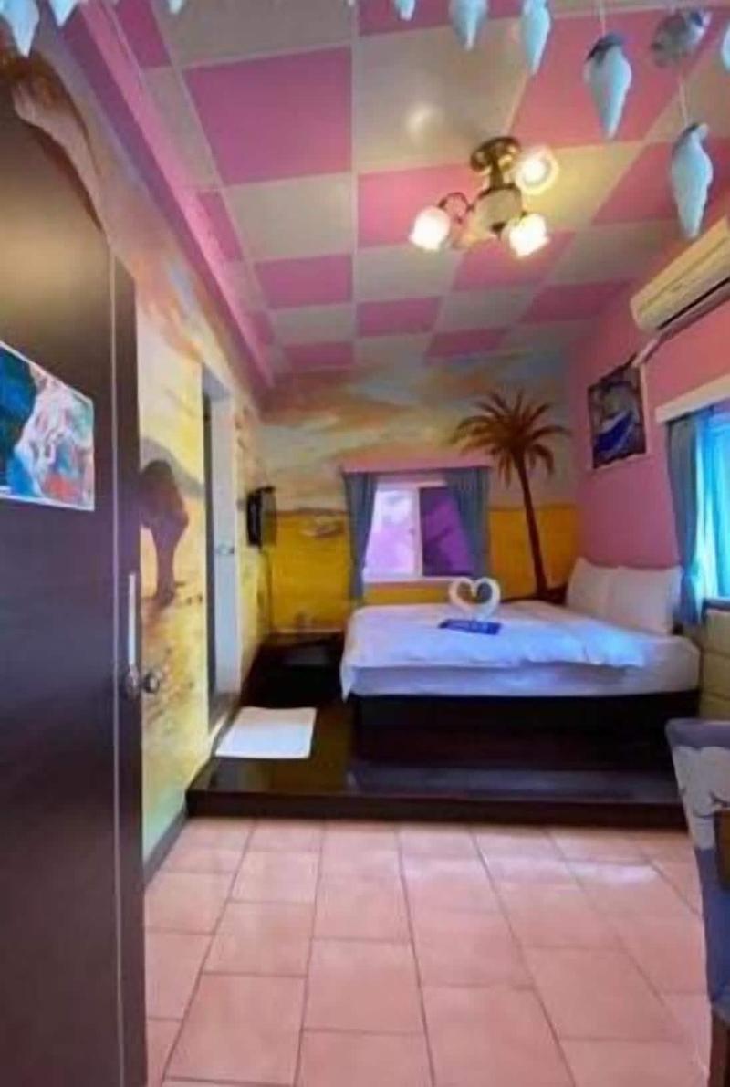 Ocean B&B image