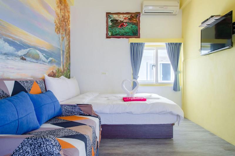 Ocean B&B image