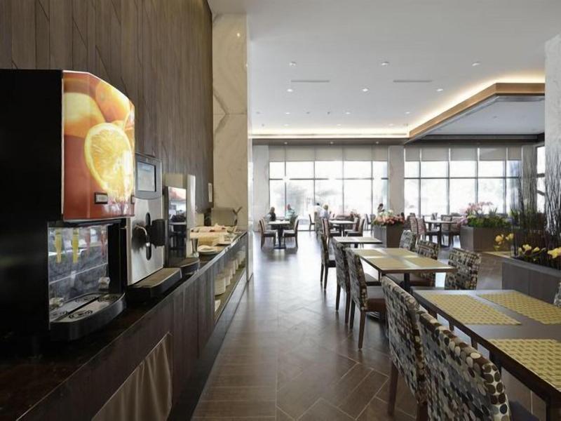 Hoya Resort Hotel Taitung image
