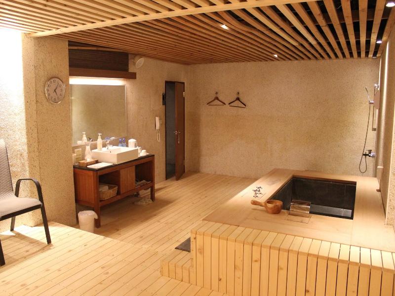 Hoya Hot Springs Resort & Spa image