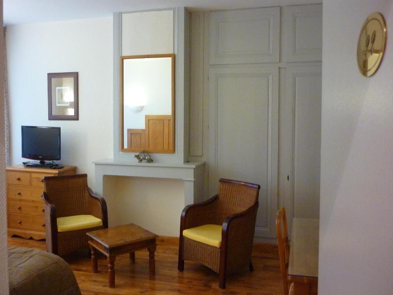 Appart Hôtel Charles Sander image