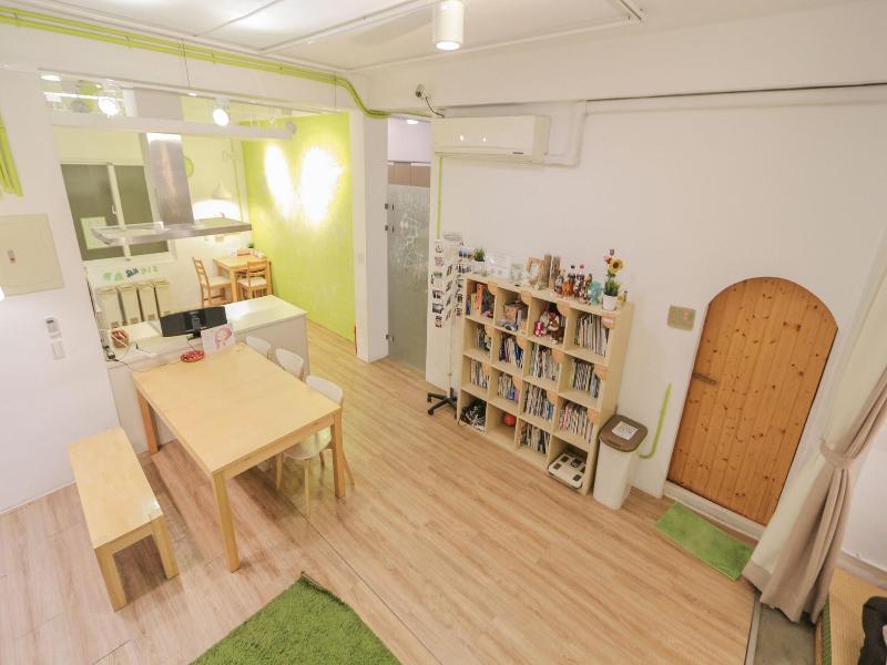 T-Life Hostel image