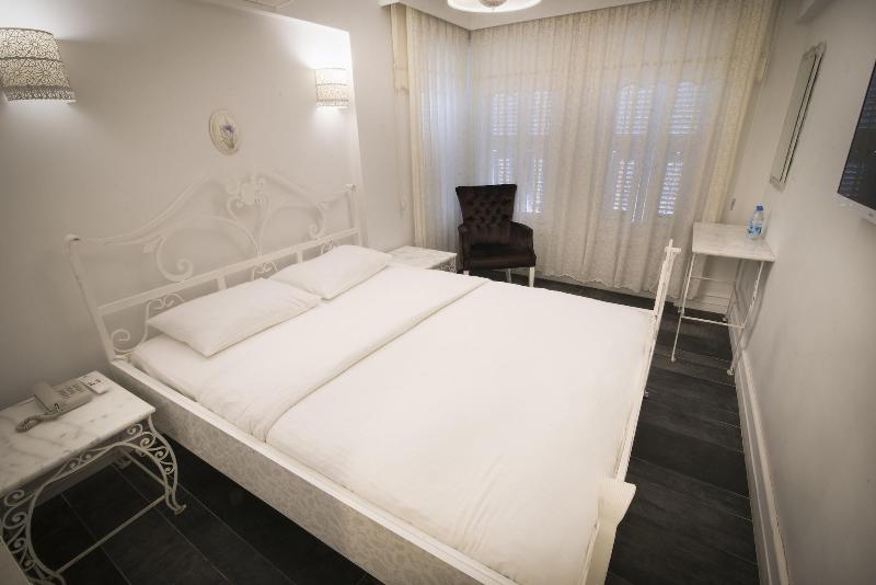 Buyukada Port Hotel image