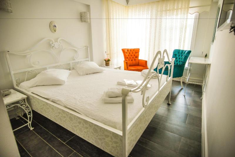 Buyukada Port Hotel image