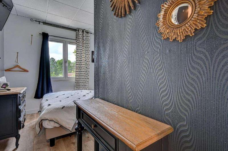 Hôtel Le Provence image