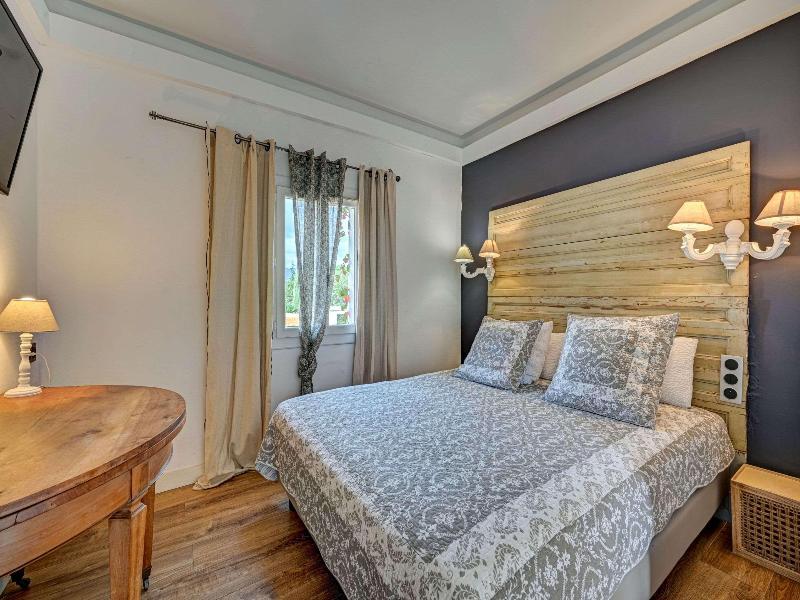 Hôtel Le Provence image
