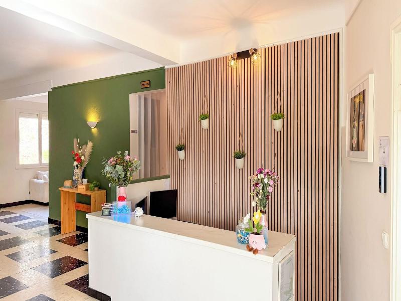 Les Rocailles image