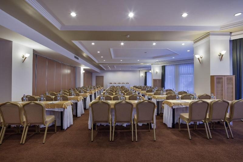 Palan Hotel image