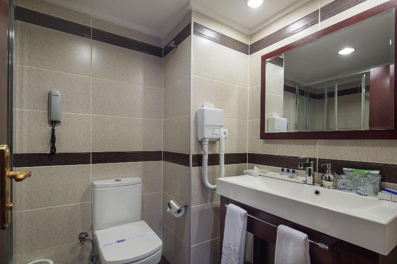 Palan Hotel image