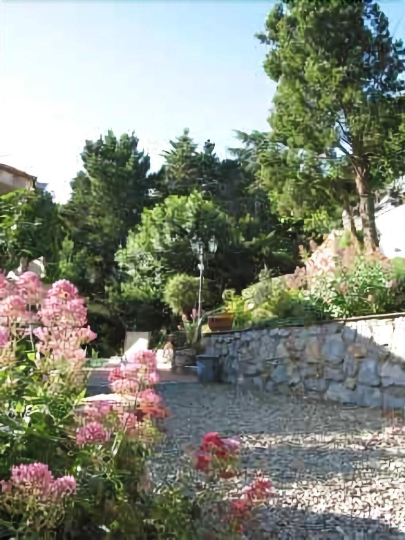 Le Relais Des Chartreuses image