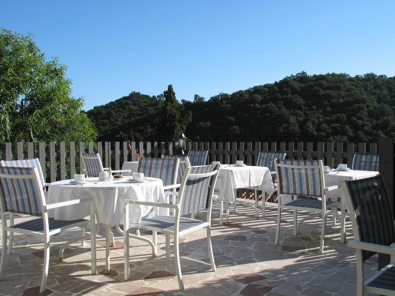 Le Relais Des Chartreuses image