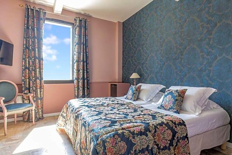 Le Relais Des Chartreuses image