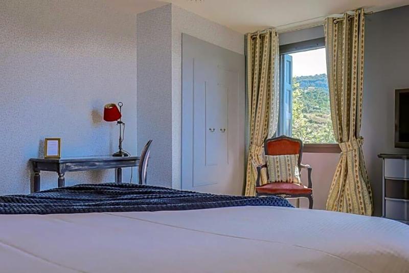 Le Relais Des Chartreuses image