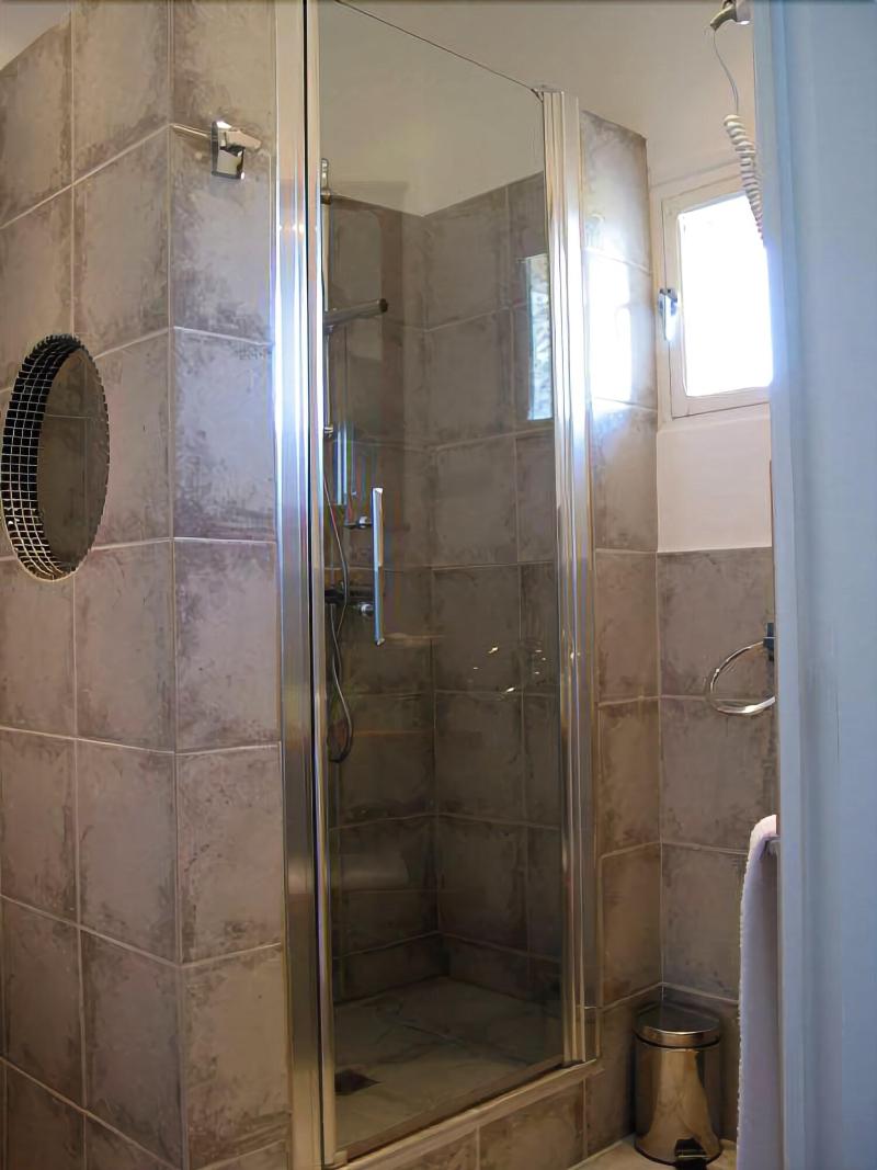 Le Relais Des Chartreuses image