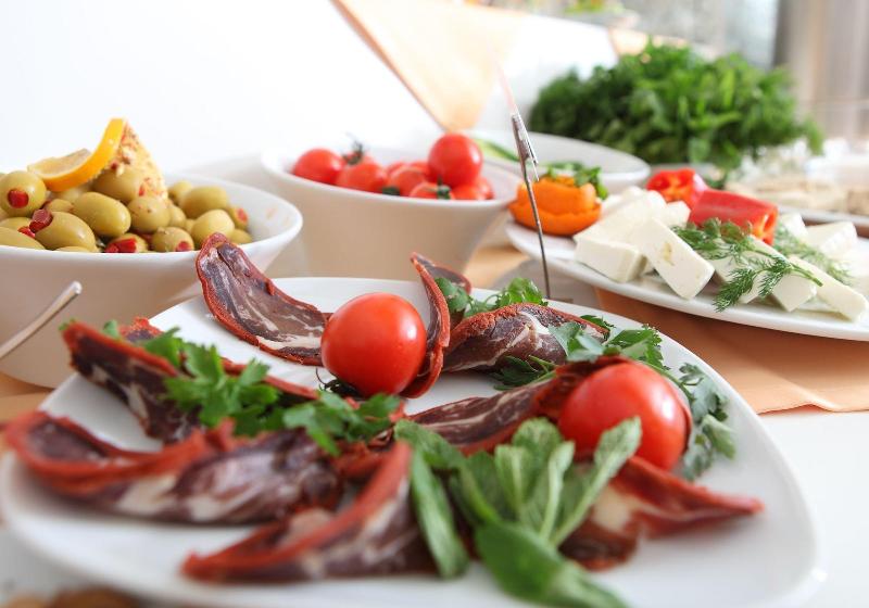 Sultan Hotel - Restaurant image