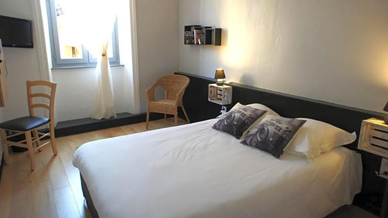 Hôtel des Alpes image