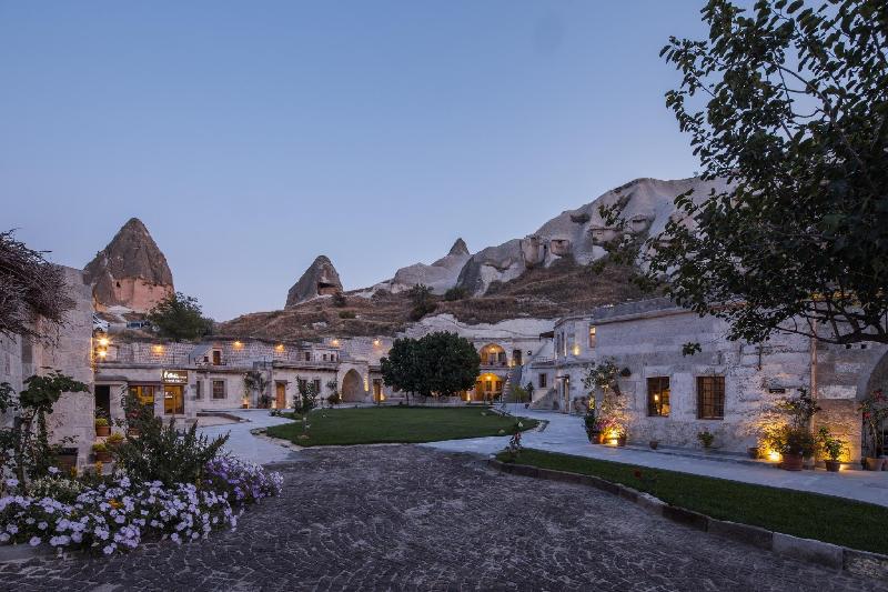 Lunar Cappadocia Hotel