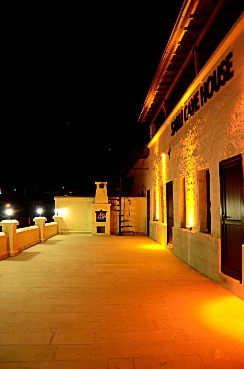 Saklı Cave House image