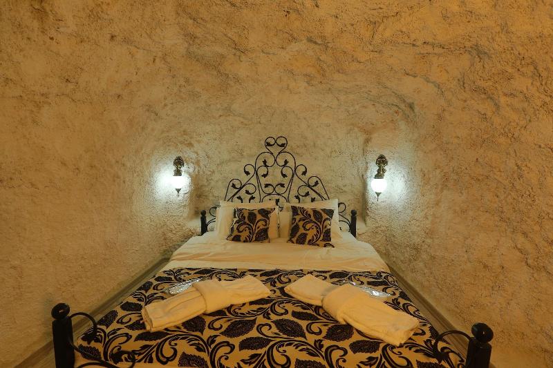 Saklı Cave House image