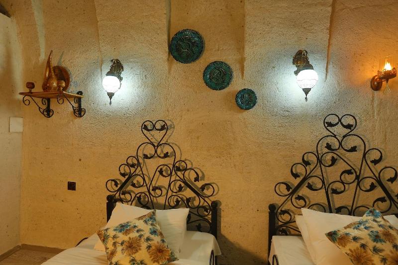 Saklı Cave House image