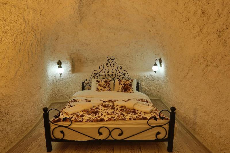 Saklı Cave House image