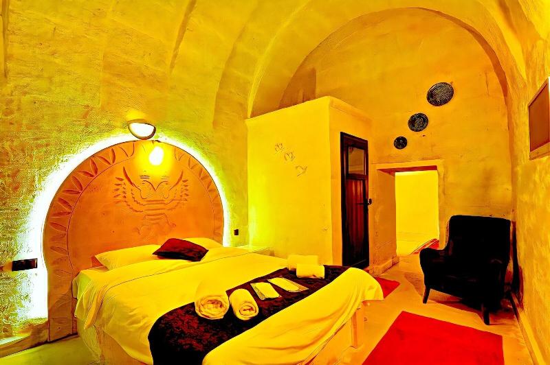 Saklı Cave House image
