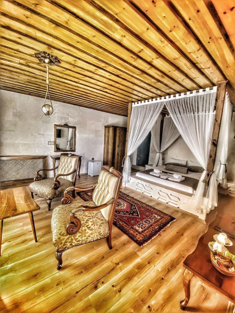 Saklı Cave House image