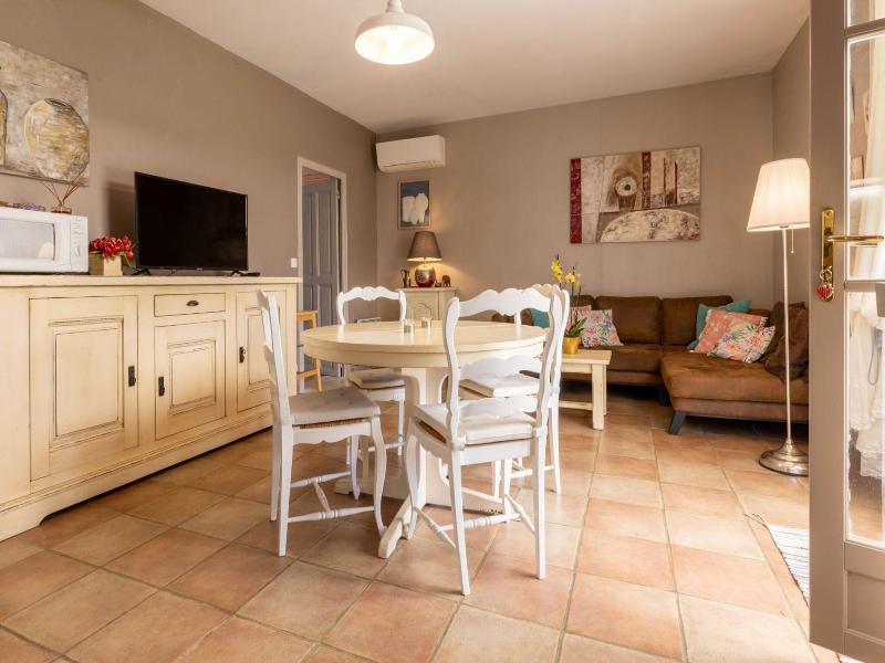 La Bastide Des Amouriers image