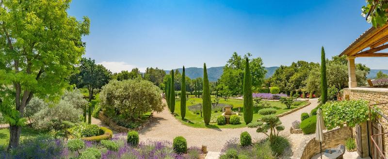 Domaine Les Roullets image