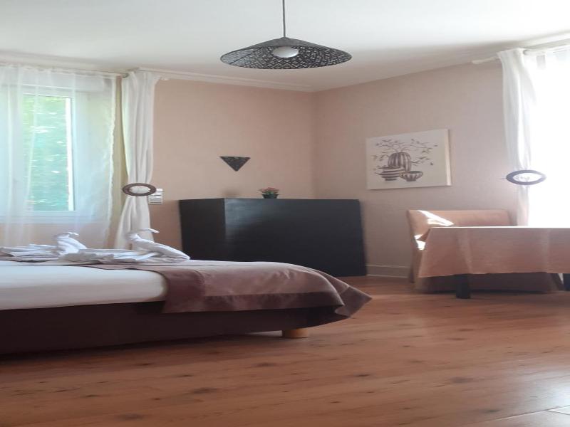 Auberge Du Parc image