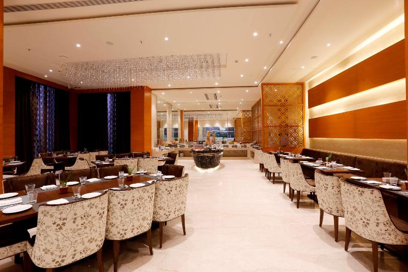 Nataraj Sarovar Portico image