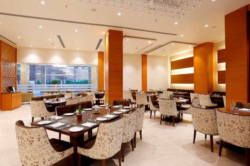 Nataraj Sarovar Portico image