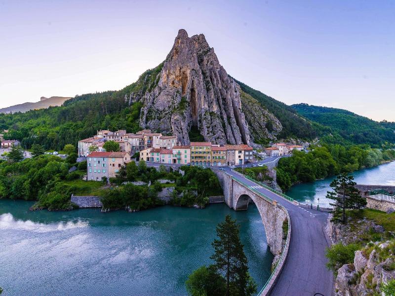 La Bonne Etape image