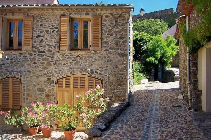 Hotel Restaurant Des Maures image