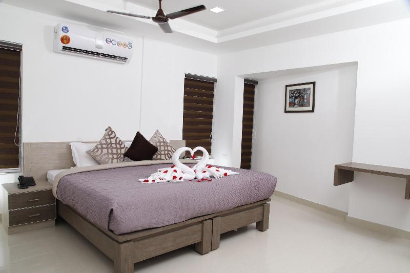 Chandra Inn image