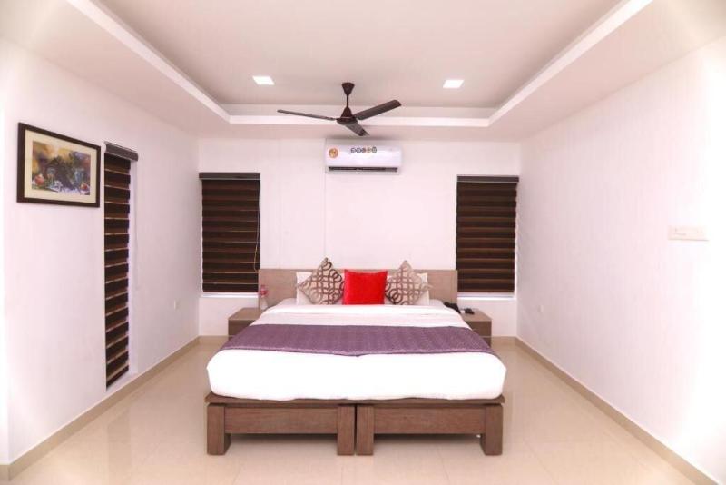 Chandra Inn image