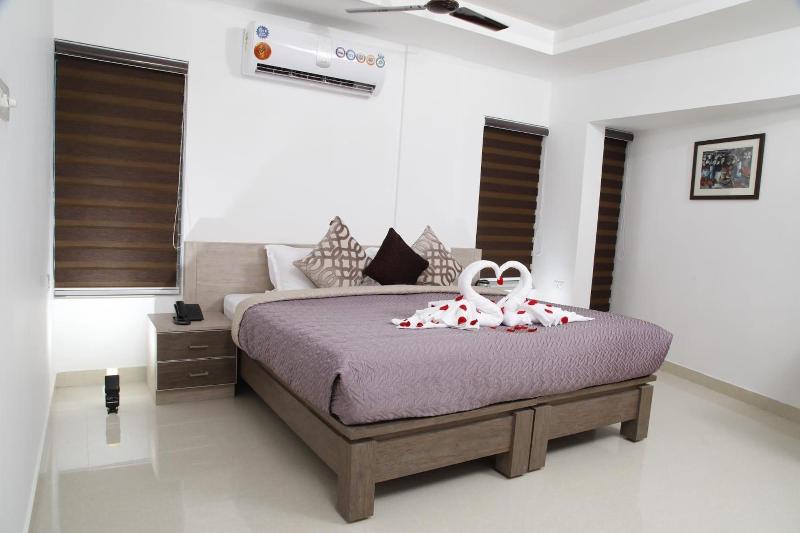 Chandra Inn image