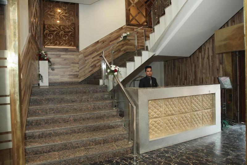 Green Palms Hotel image