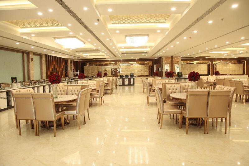 Green Palms Hotel image