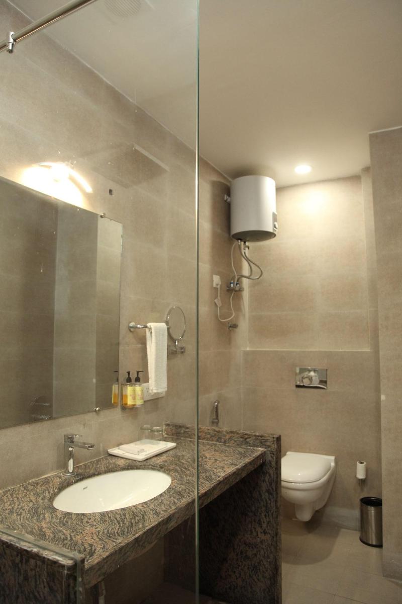 Green Palms Hotel image