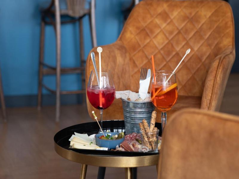 Originals Boutiq Hôtel Victoria Châtelaillon-Plage image