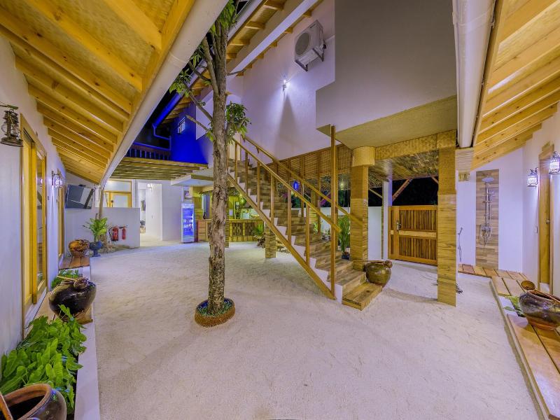 Ameera Maldives image