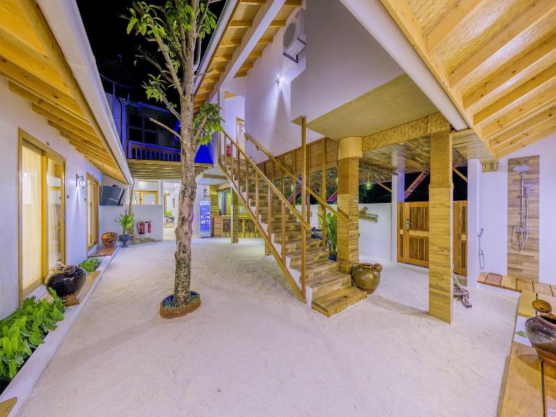 Ameera Maldives image