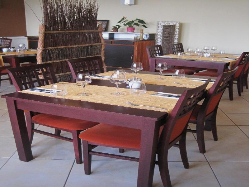 Hotel Restaurant  Rive Gauche image