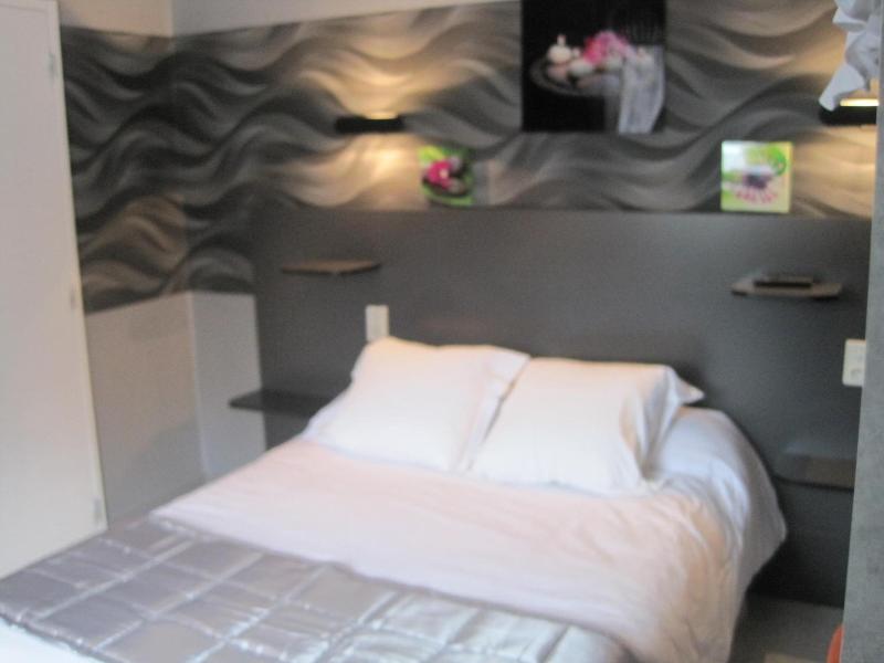 Hotel Restaurant  Rive Gauche image