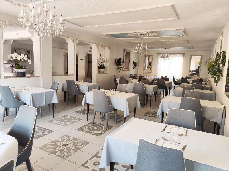 Hôtel Restaurant Le Commerce image