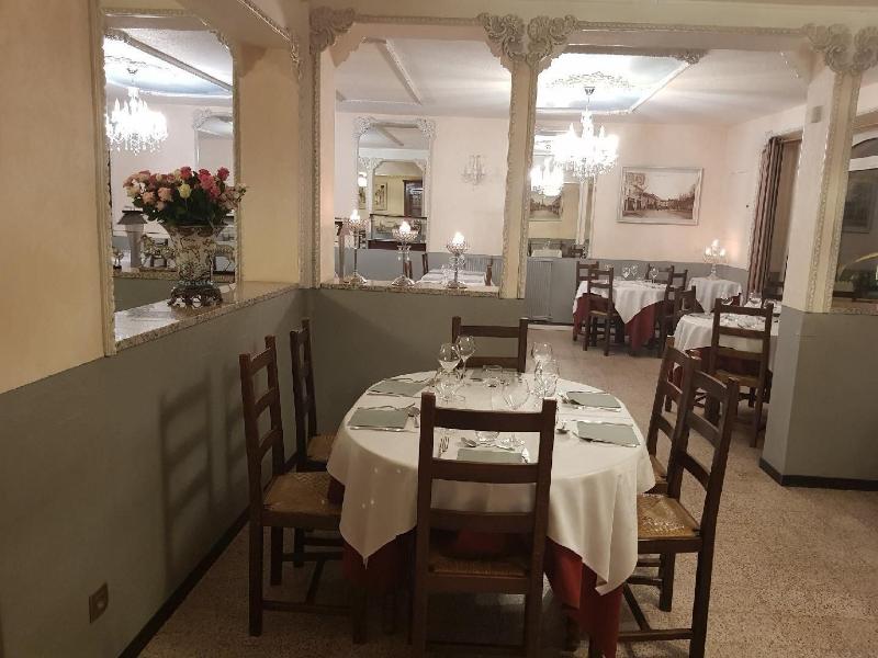 Hôtel Restaurant Le Commerce image